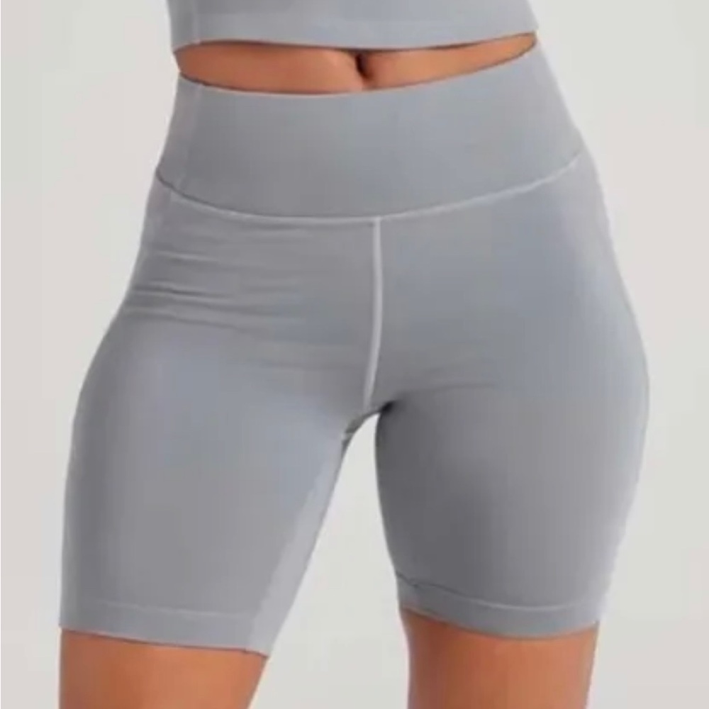 Allbirds Women’s Bike Shorts NWT Small